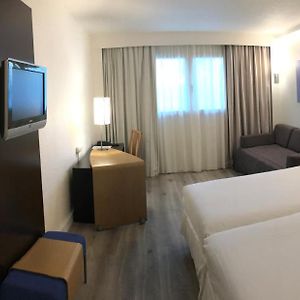 Habitación con 2 Camas Individuales